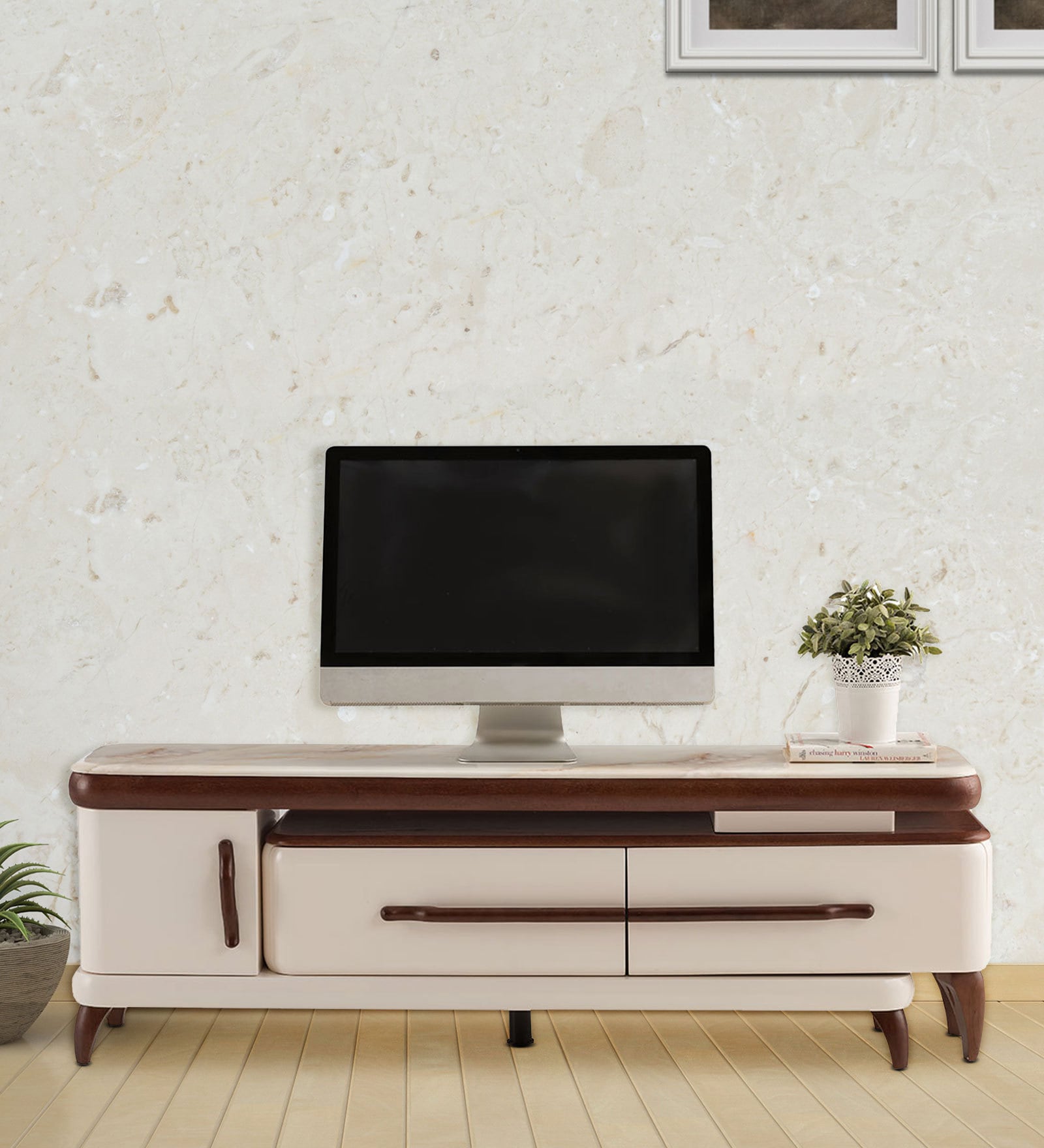 Alice Marble Tv Console For Tvs For Tvs Up To 85" In Glossy Off-White Finish