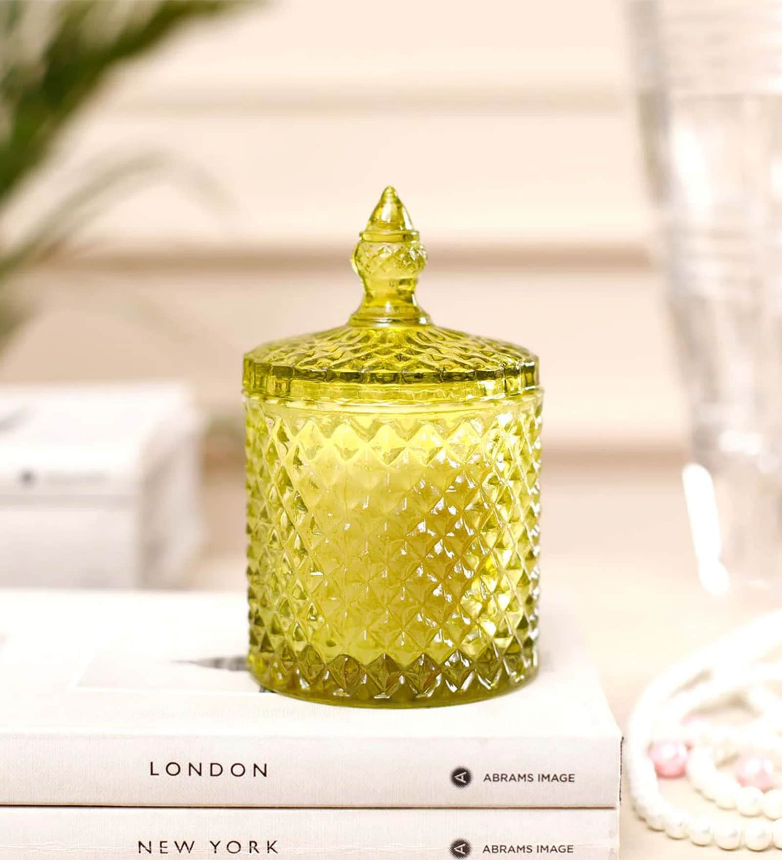 Alyona Green Scented Candle Jar With Lid