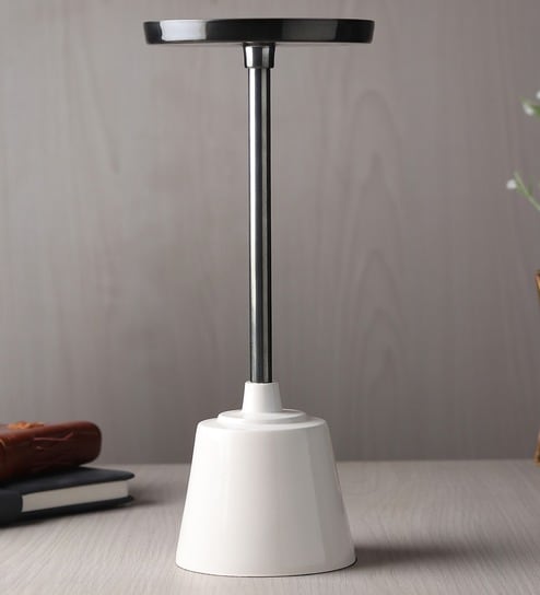 Altura Medio  Black Nickel  Candle Holder Medium