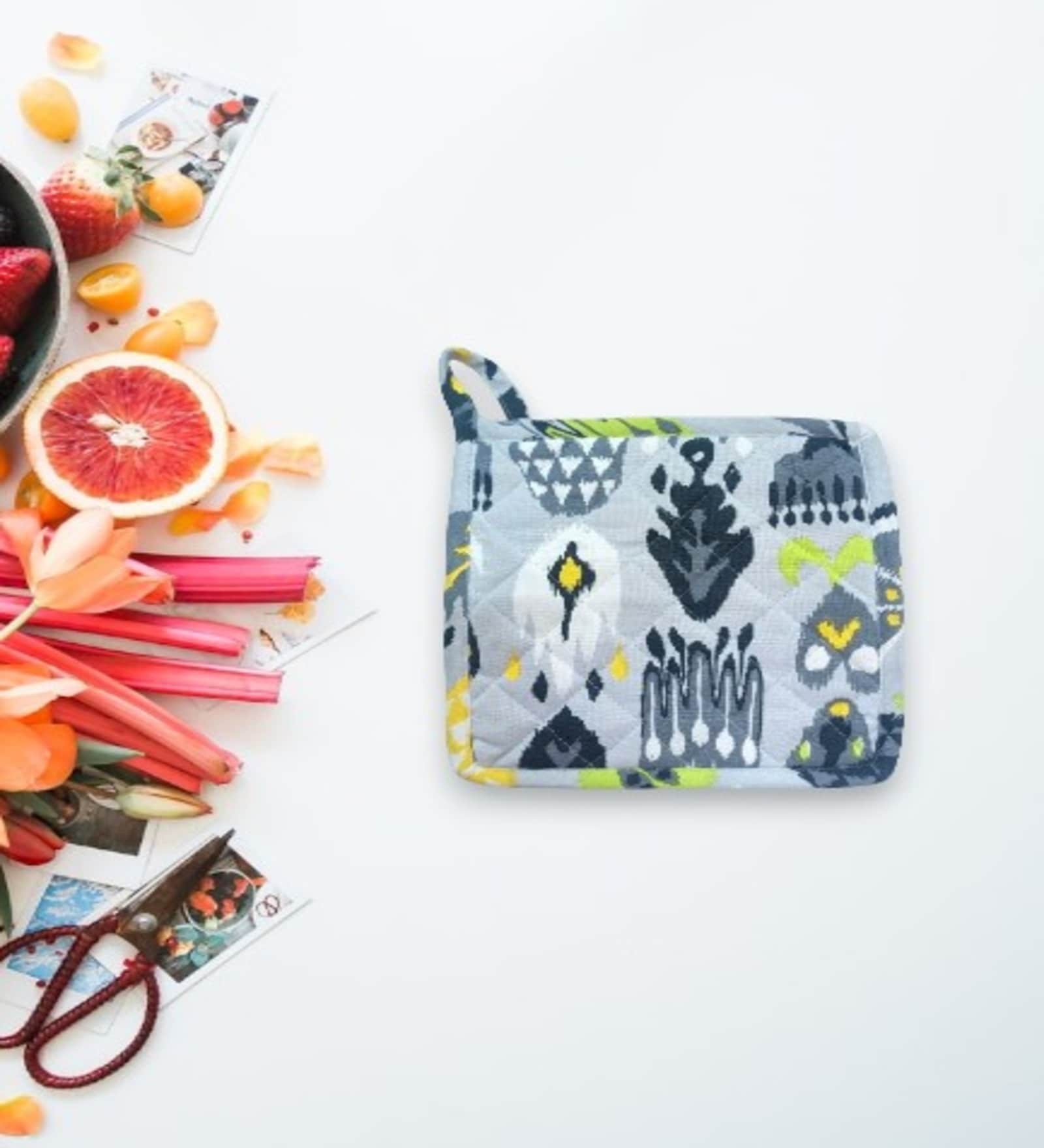 Cream Cotton Heat Resistant (8 x 8) Pot Holder
