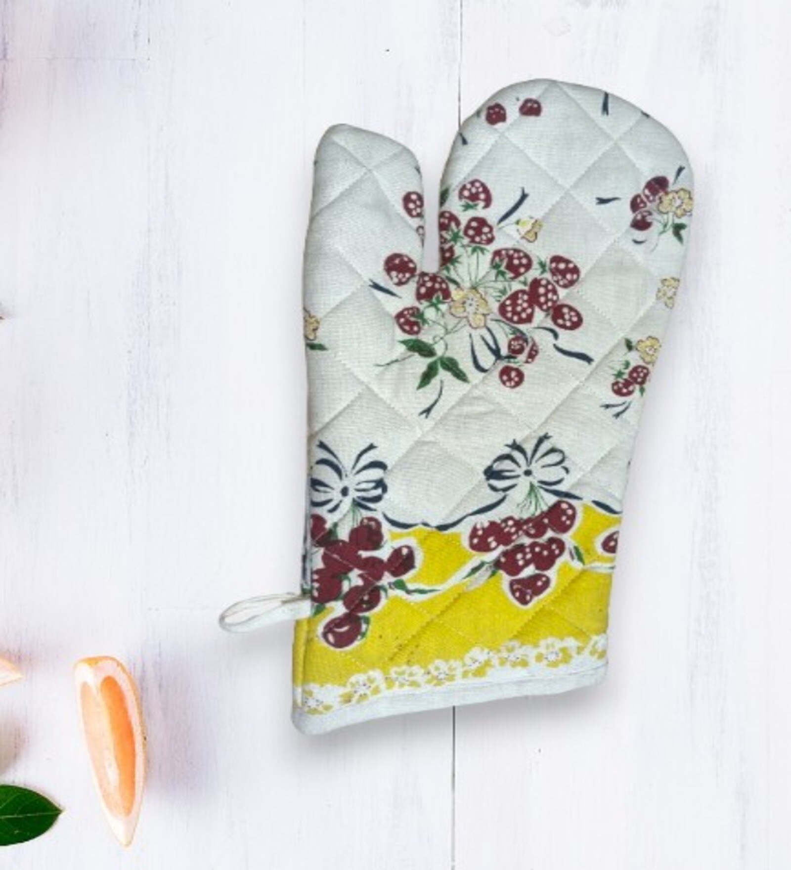 Grey Cotton  Floral Heat Resistant Oven Gloves