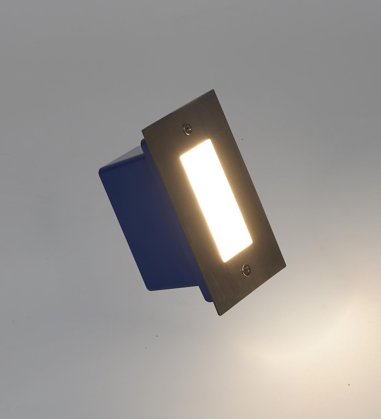 Ankle Integrated LED Aluminium Outdoor Foot Light (Grey)