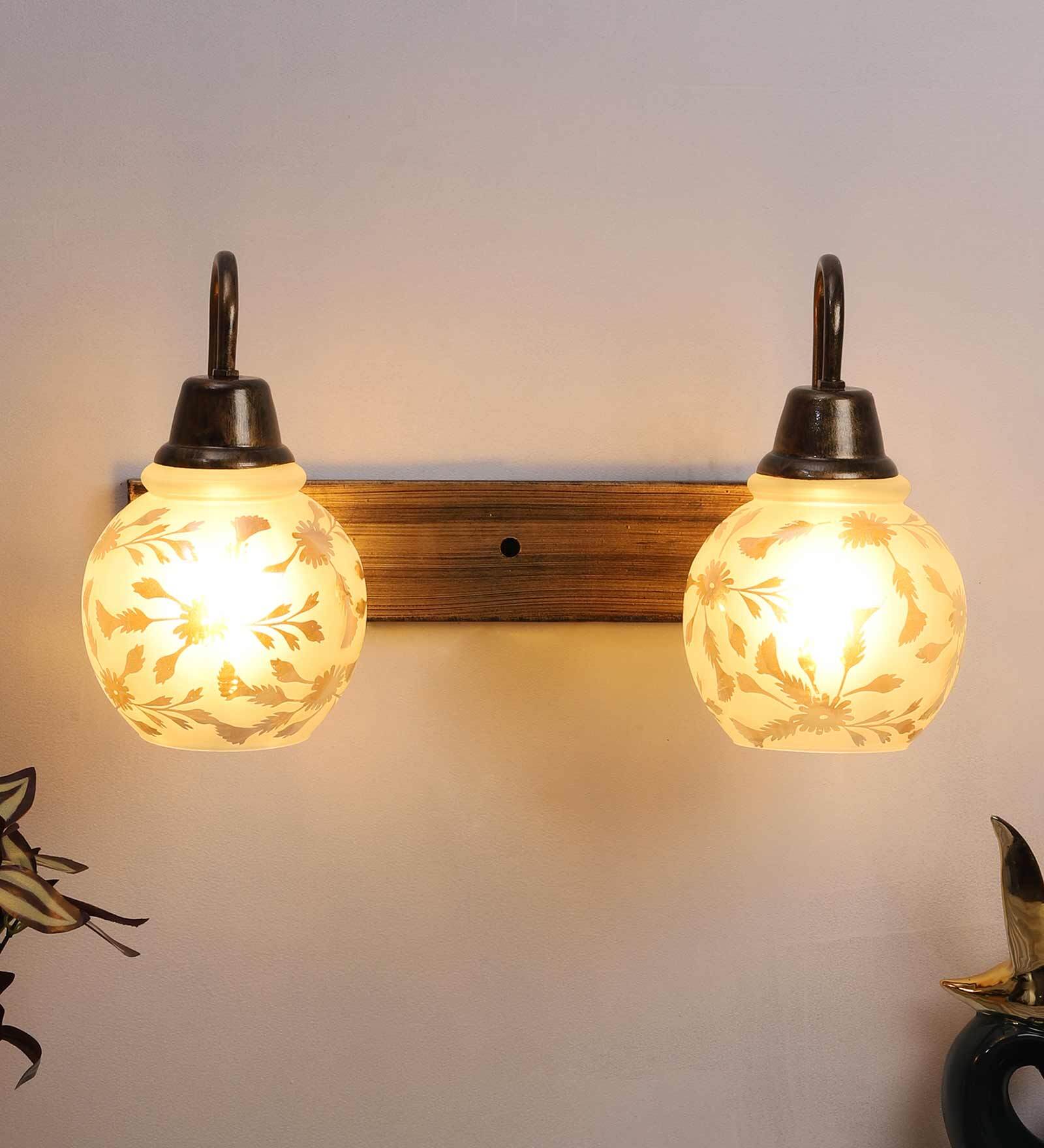Comyo Antique Gold Metal Wall Sconces