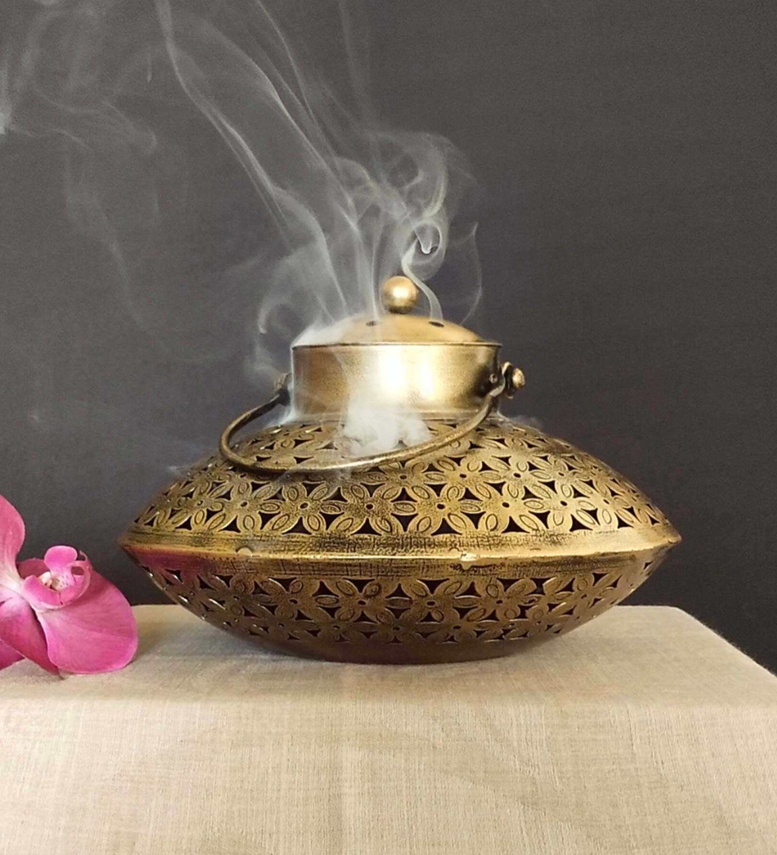 Buy Antique Handi Table Tea Light Holder at 46% OFF by Rashi Creatives ...