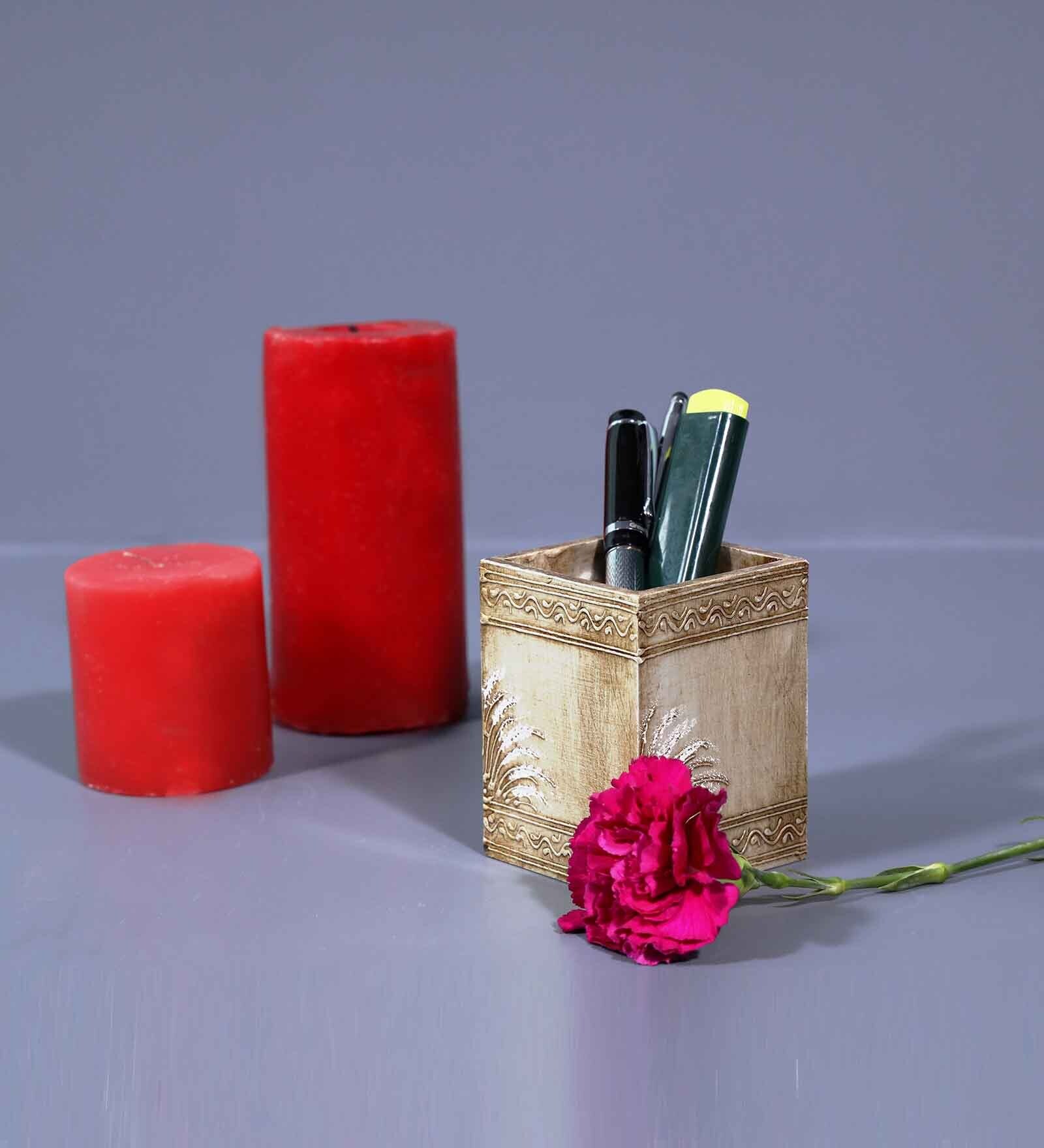 Antique Inspired Silver Wooden Pen Stand