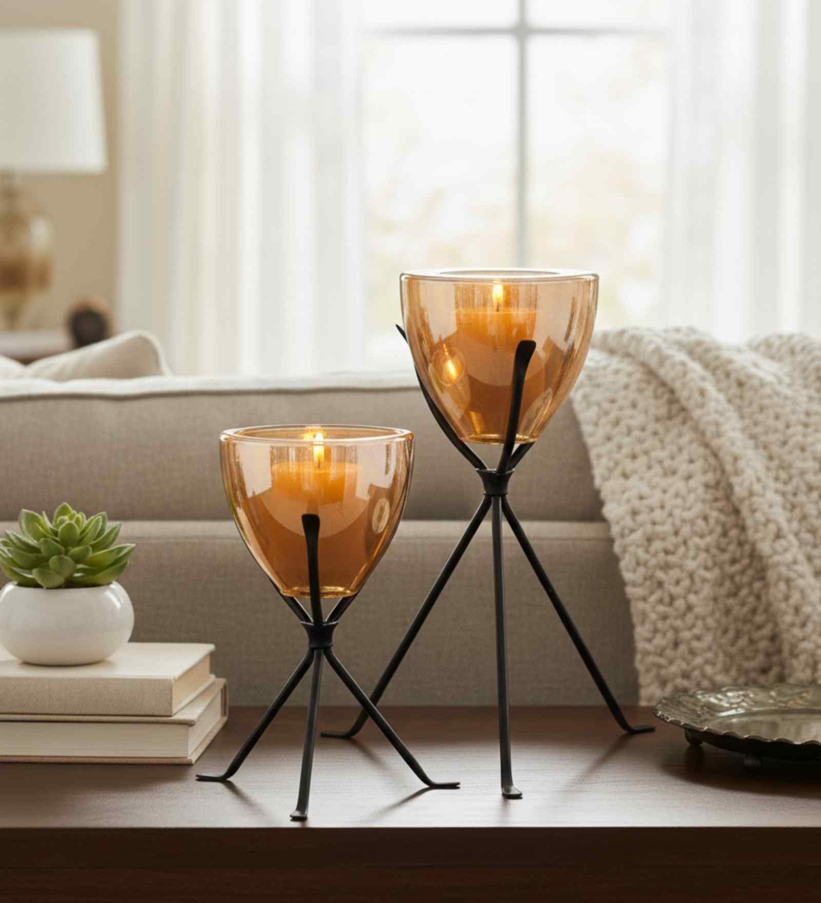 Antique Iron & Glass T- Light Holder (Black)