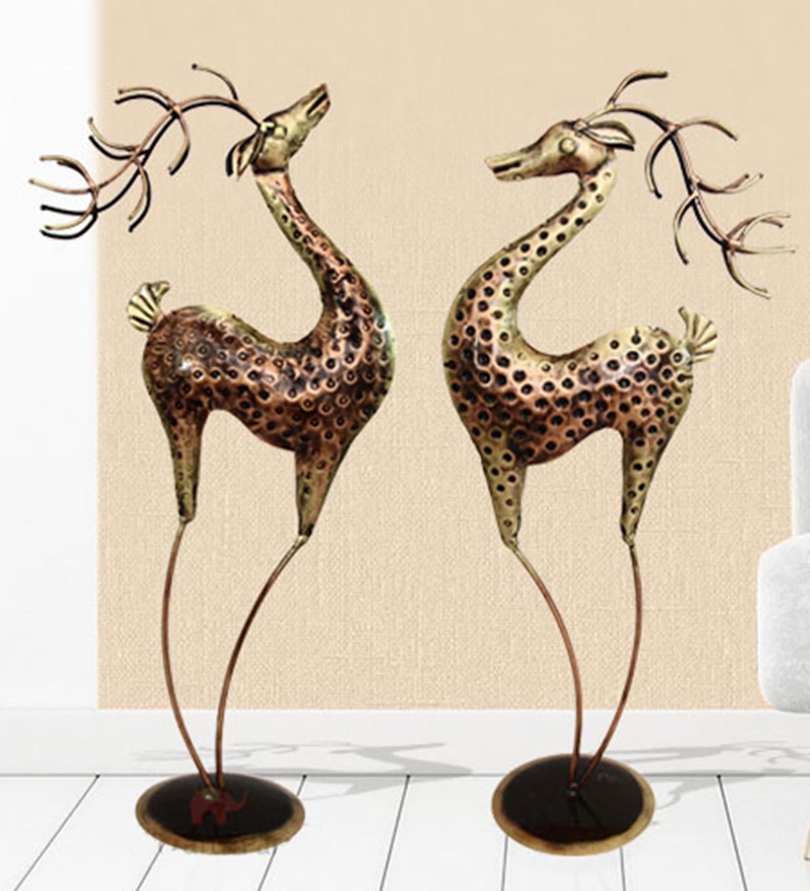 Antique Iron Pair Of Deer Set Of 2,