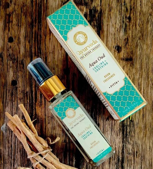 Aqua Oud Ayurveda Room Freshener With Gold Pump