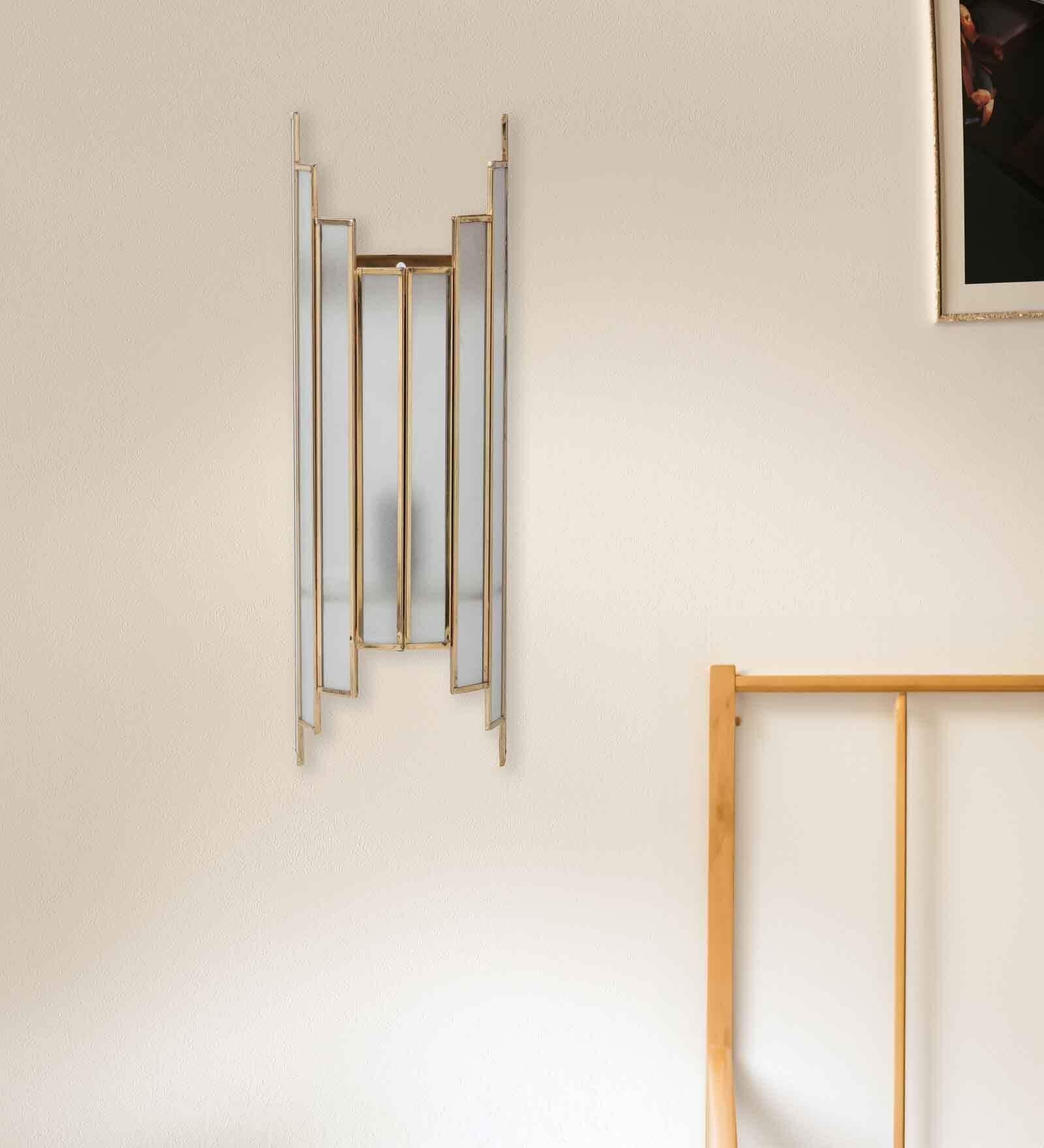 Arc De Luxe Wall Lamp with Frosted Glass Arc De Luxe Wall Lamp with Frosted Glass