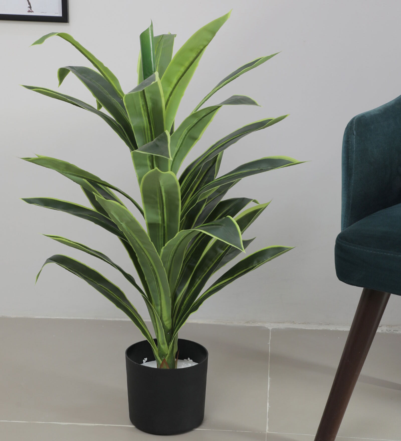 2.7Ft Artificial Dracaena Plants With Pot