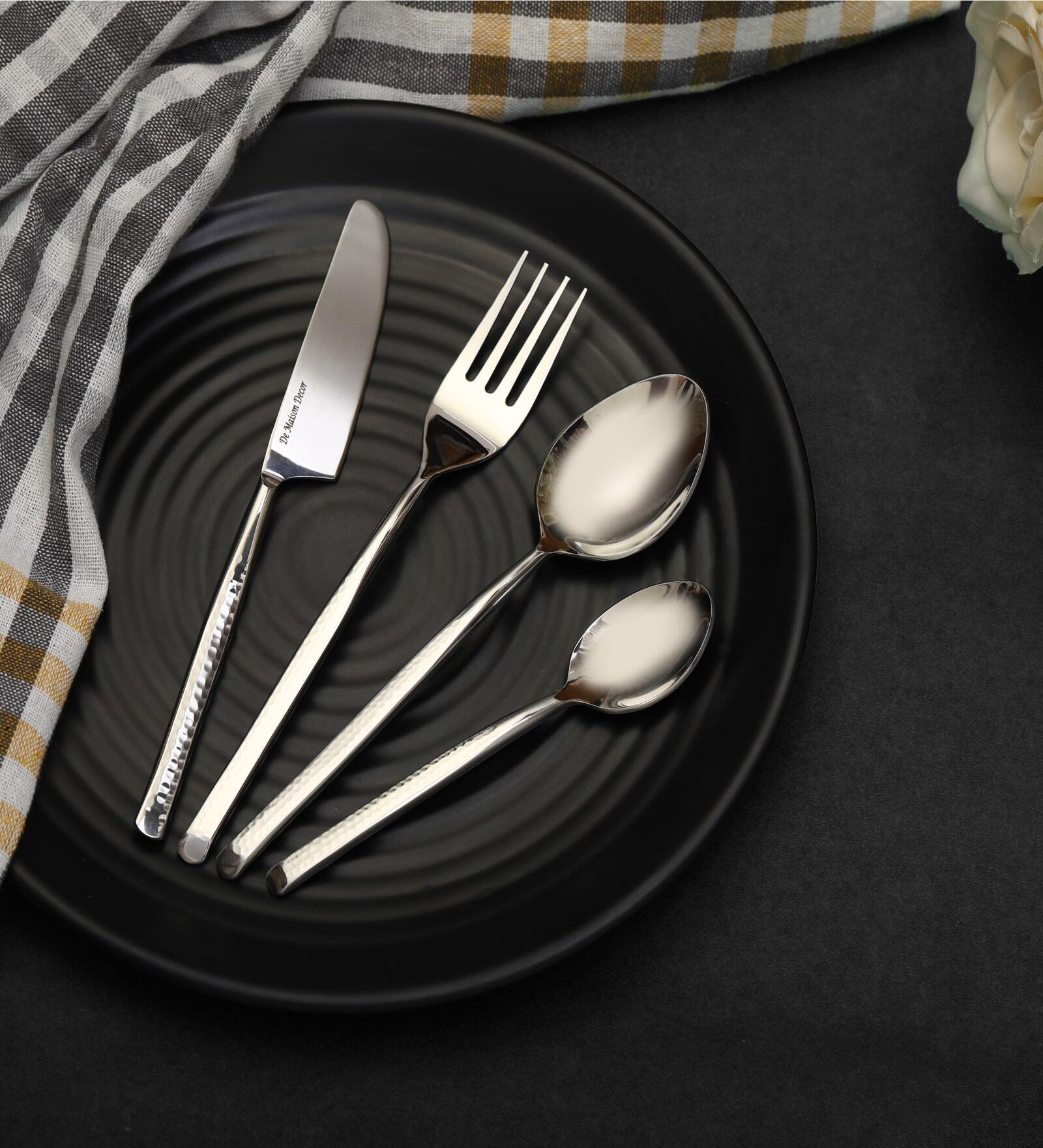 Artisan Dot Hammered Silver (Set of 4) Cutlery Set