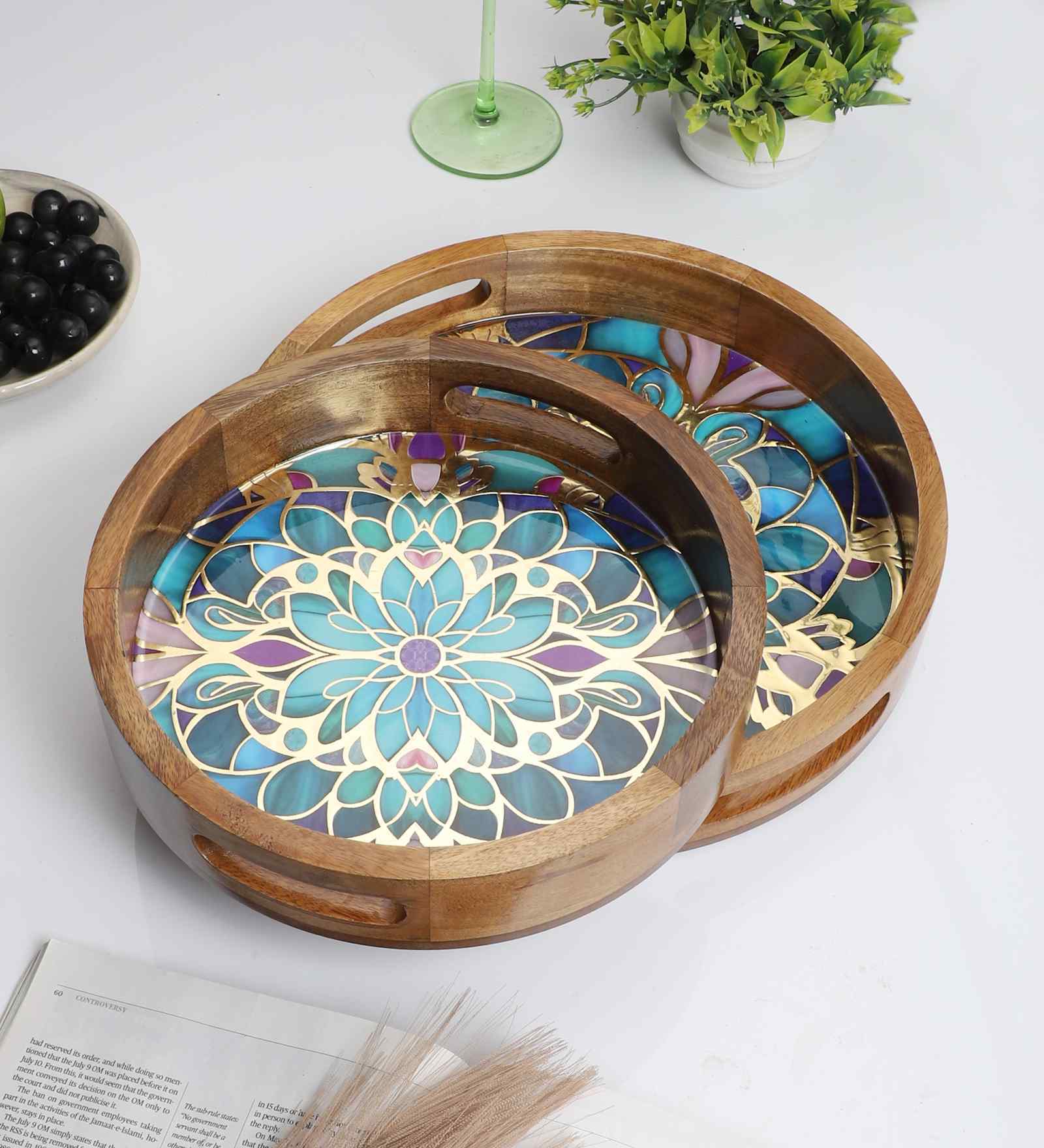 Artisan Mandala Tray Set   Vibrant Blue & Gold Design (Set of 2)