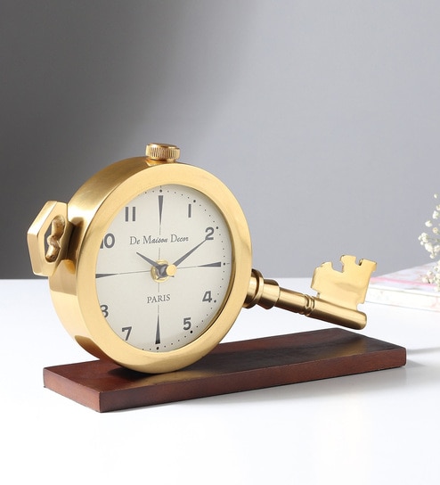 Areios Table Clock In Gold