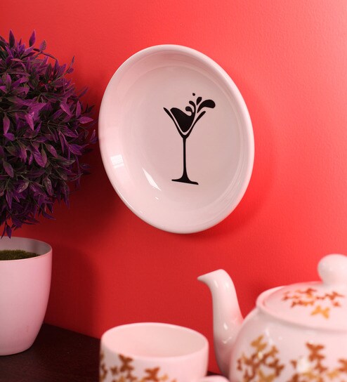 Buy White Melamine Dishi6 Martini Glass Round Wall Art By Art Ka