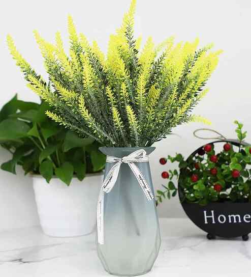 Set Of 4 Yellow Plastic Uv Resistant Artificial Flowerss Plants