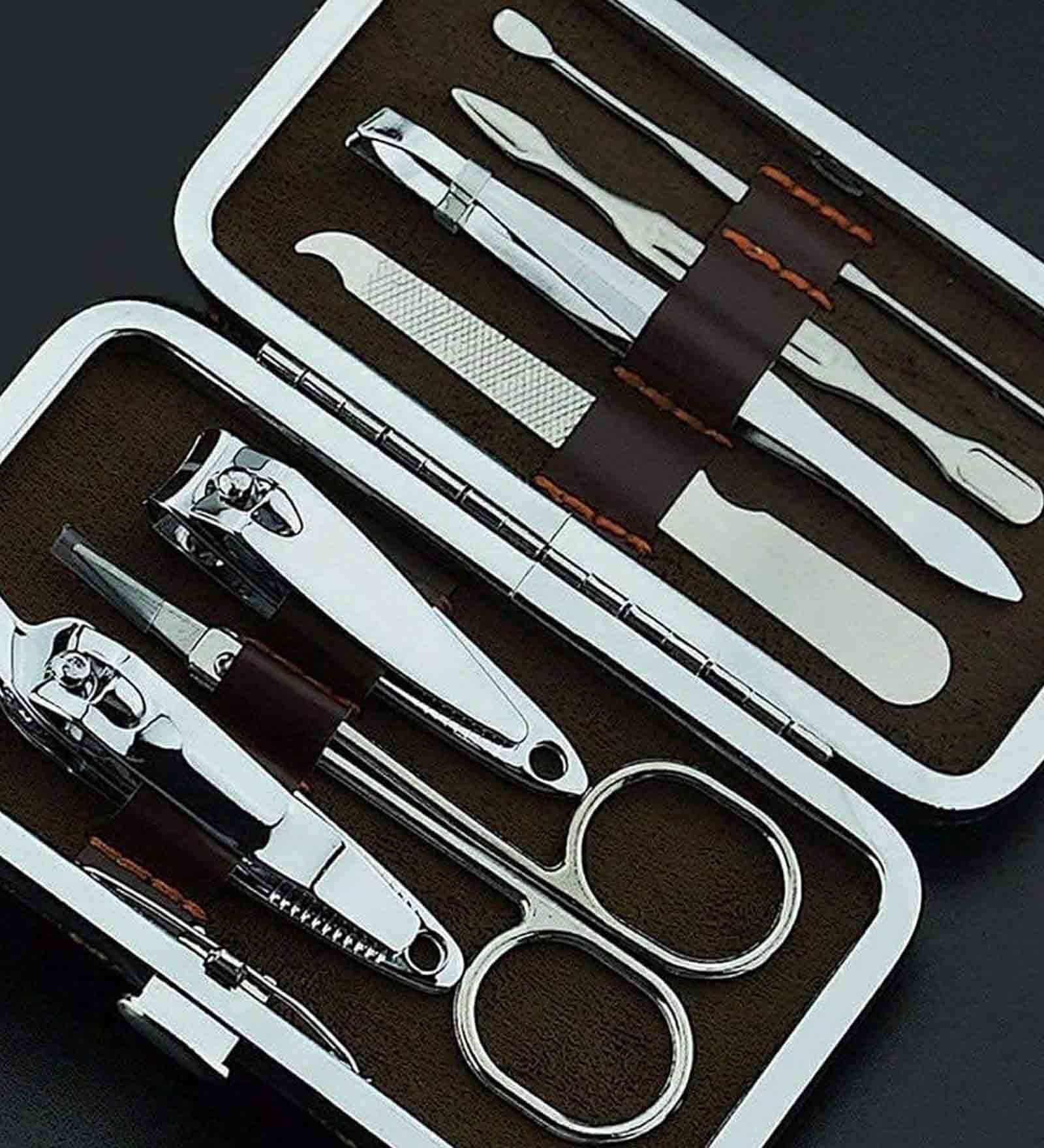 Assorted Small 7 in 1 Manicure Kit