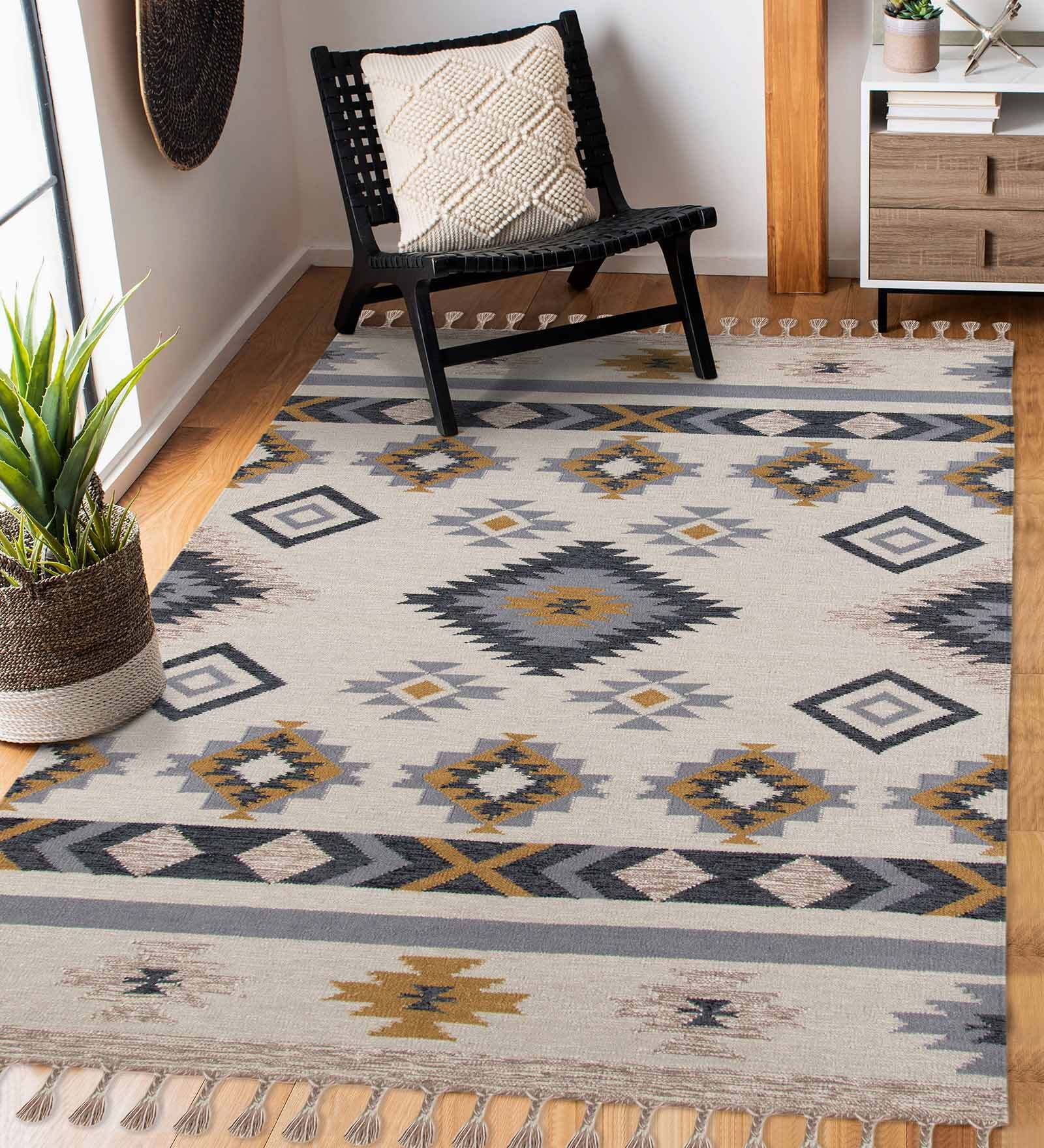 Beige Geometric Wool 8 ft x 10 ft Hand Woven Carpet