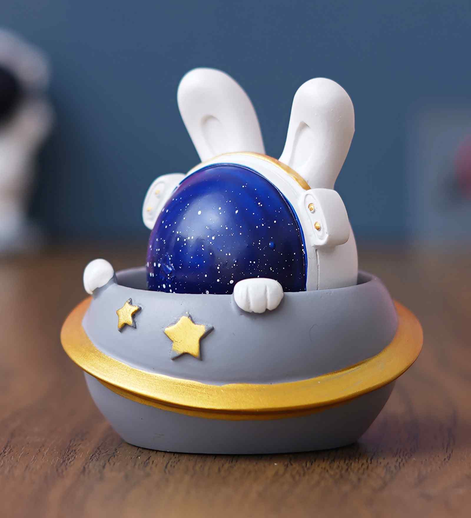 Astronaut Sky Rabbit Multicolour Polyresin Showpieces