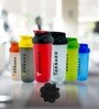 Set of 1 Assorted 700ml Plastic Shaker
