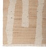Soft Abstract Geometric Rug 5'6X7'6 ft| Tan & White Carpet Dhurrie