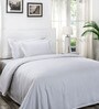 White Geometric 200 TC Cotton 1 Double King Size Bedsheet with 2 Pillow Covers