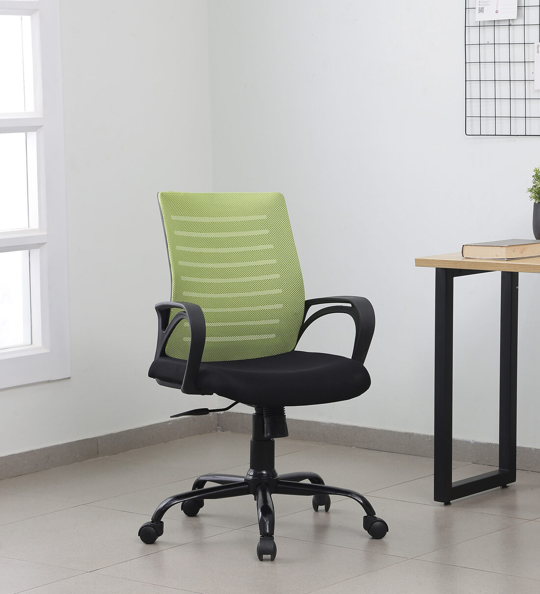 Green best sale office chair