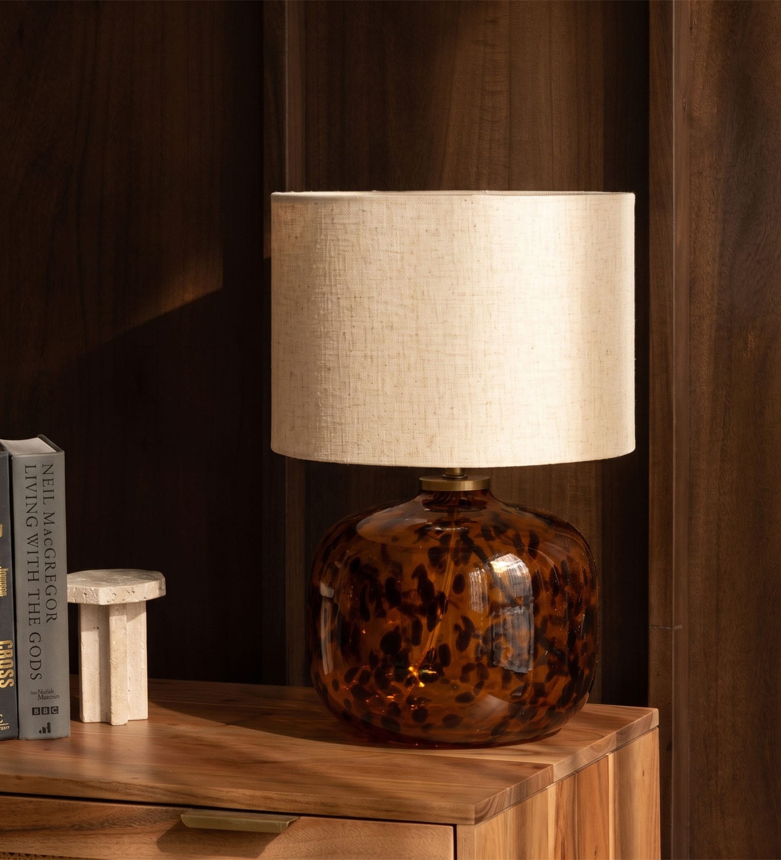 Transparent Auburn Table Lamp