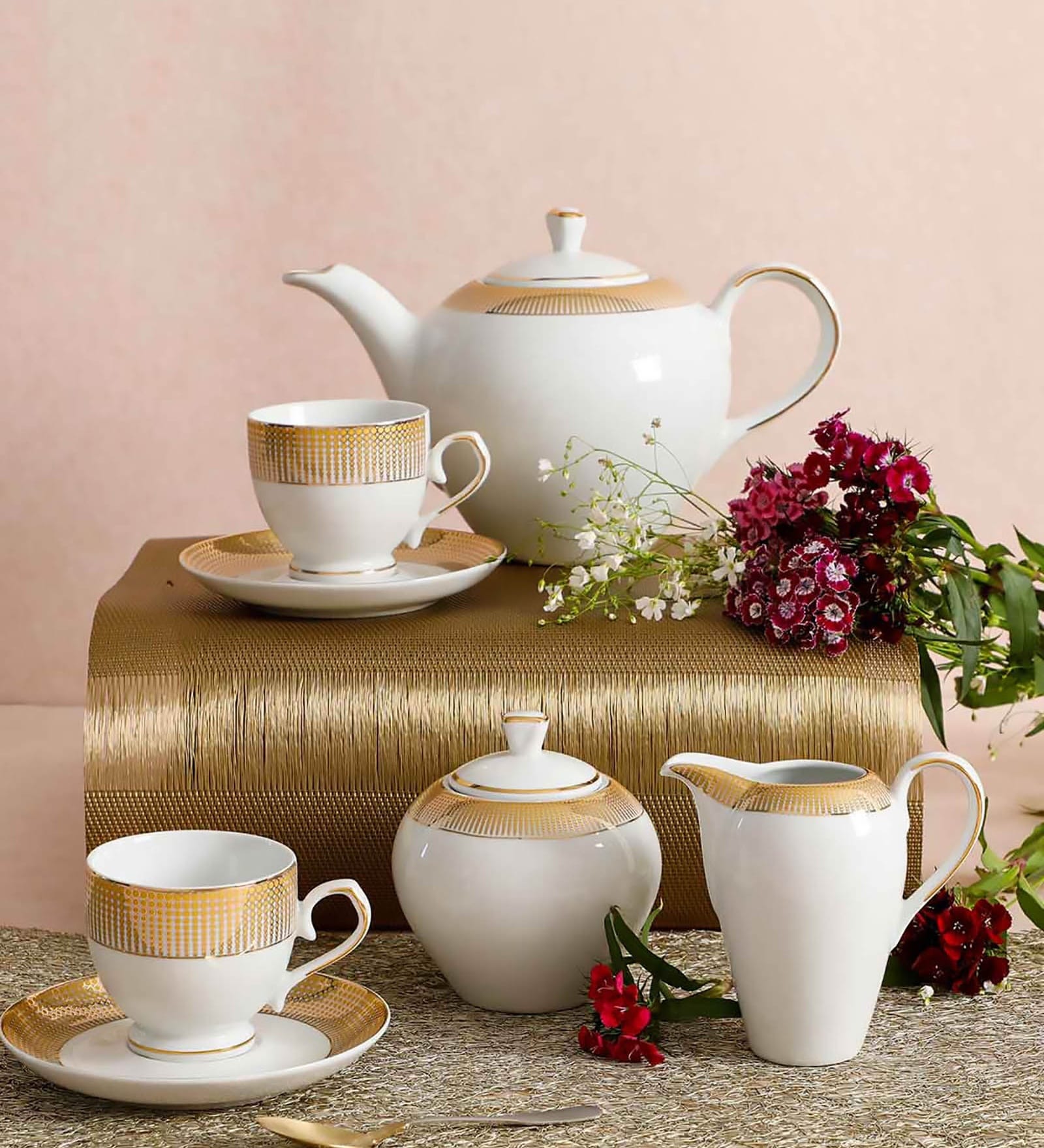 Aura Tea Set Of 15 Pcs