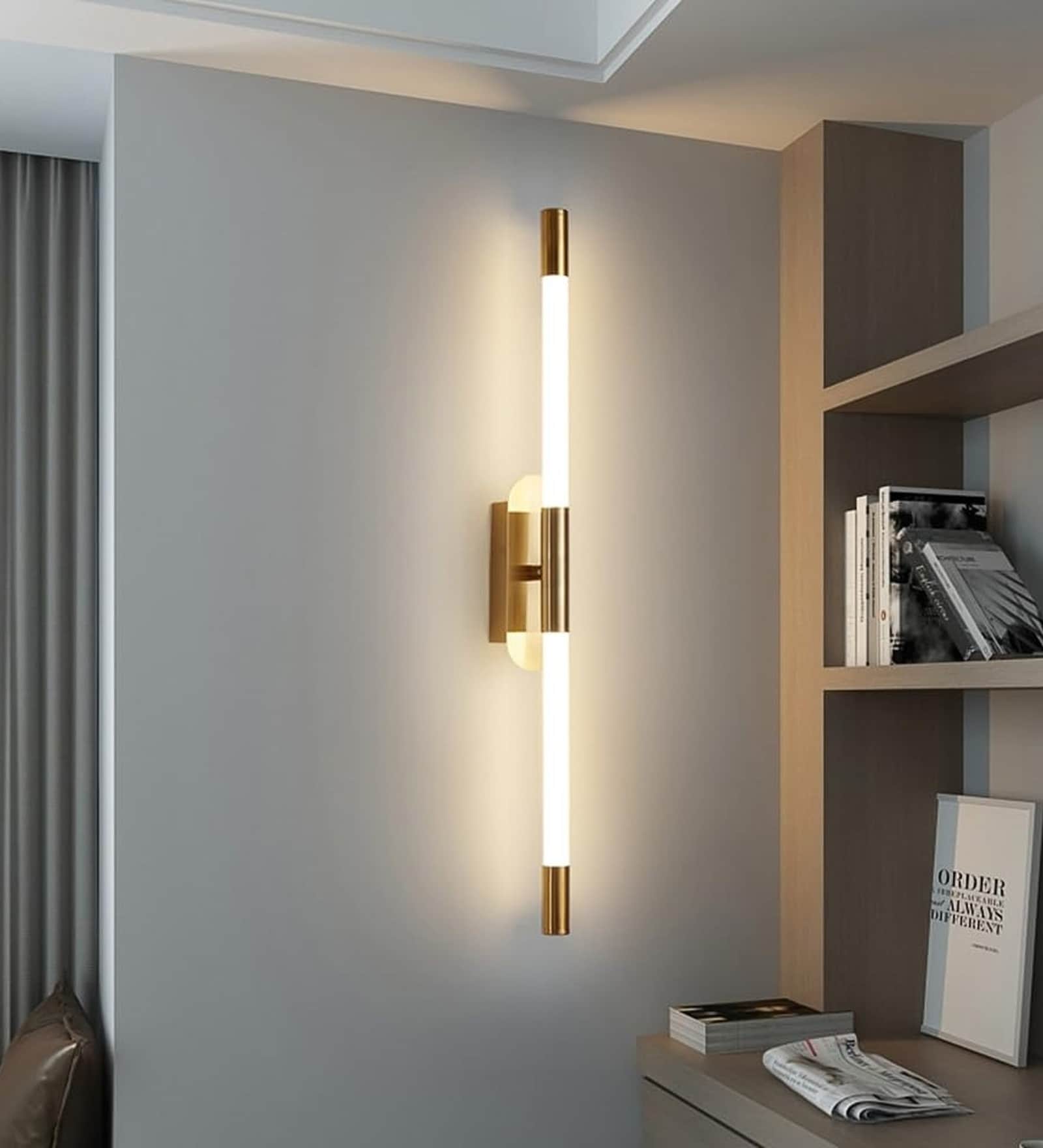 Aurora Linear Wallchiere Gold LED Sconce for Modern Interiors