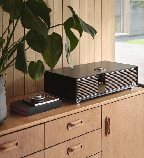 Audio R410 Charcoal, Black Colour