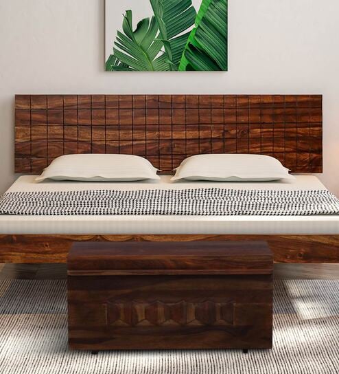 Avilys Sheesham Wood Trunk in Provincial Teak Finish