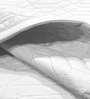 White Azure 300GSM King Quilted Bedcover with 2 Pillowcovers