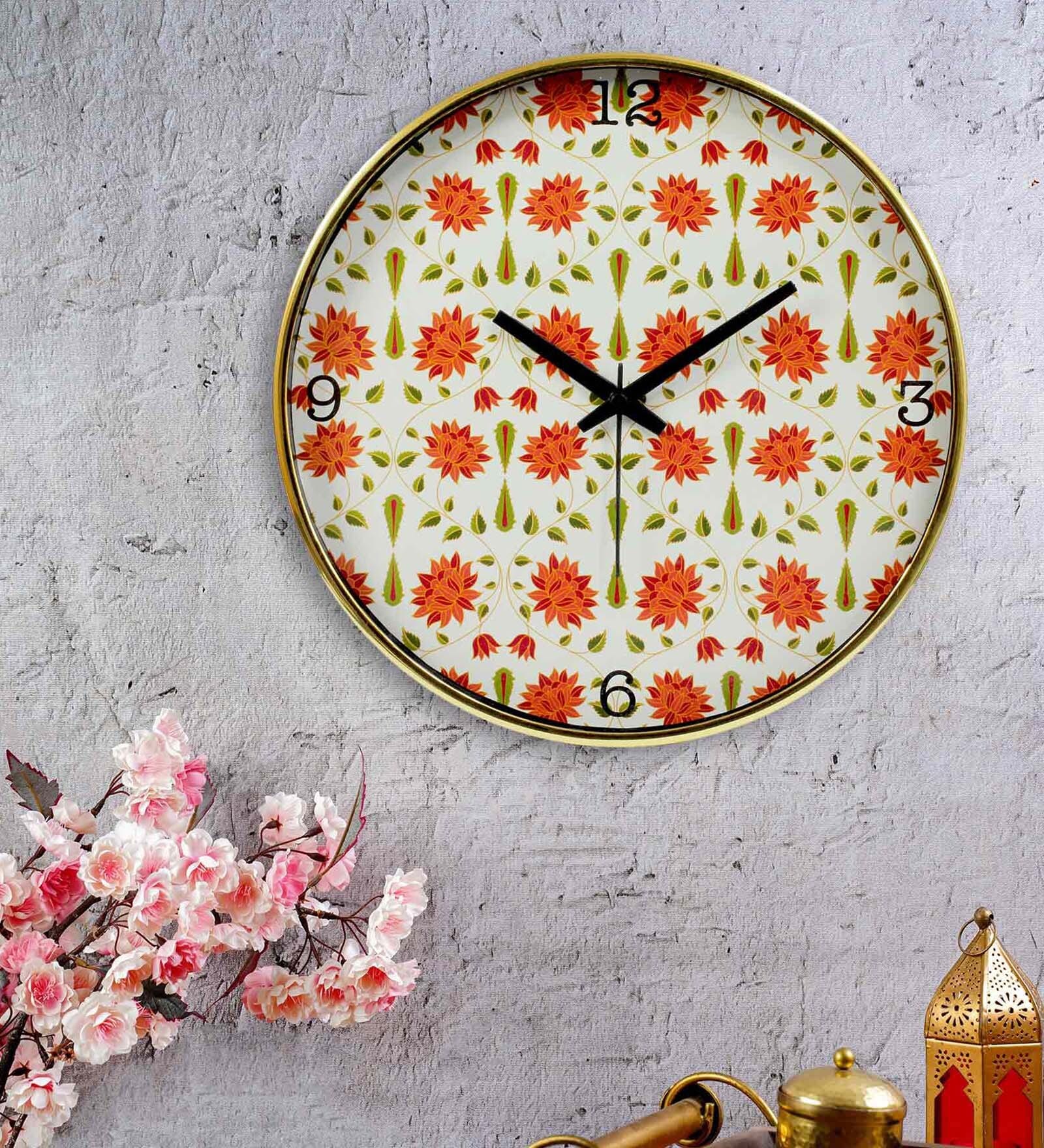 Multicolour Plastic Babur Modern Wall Clock