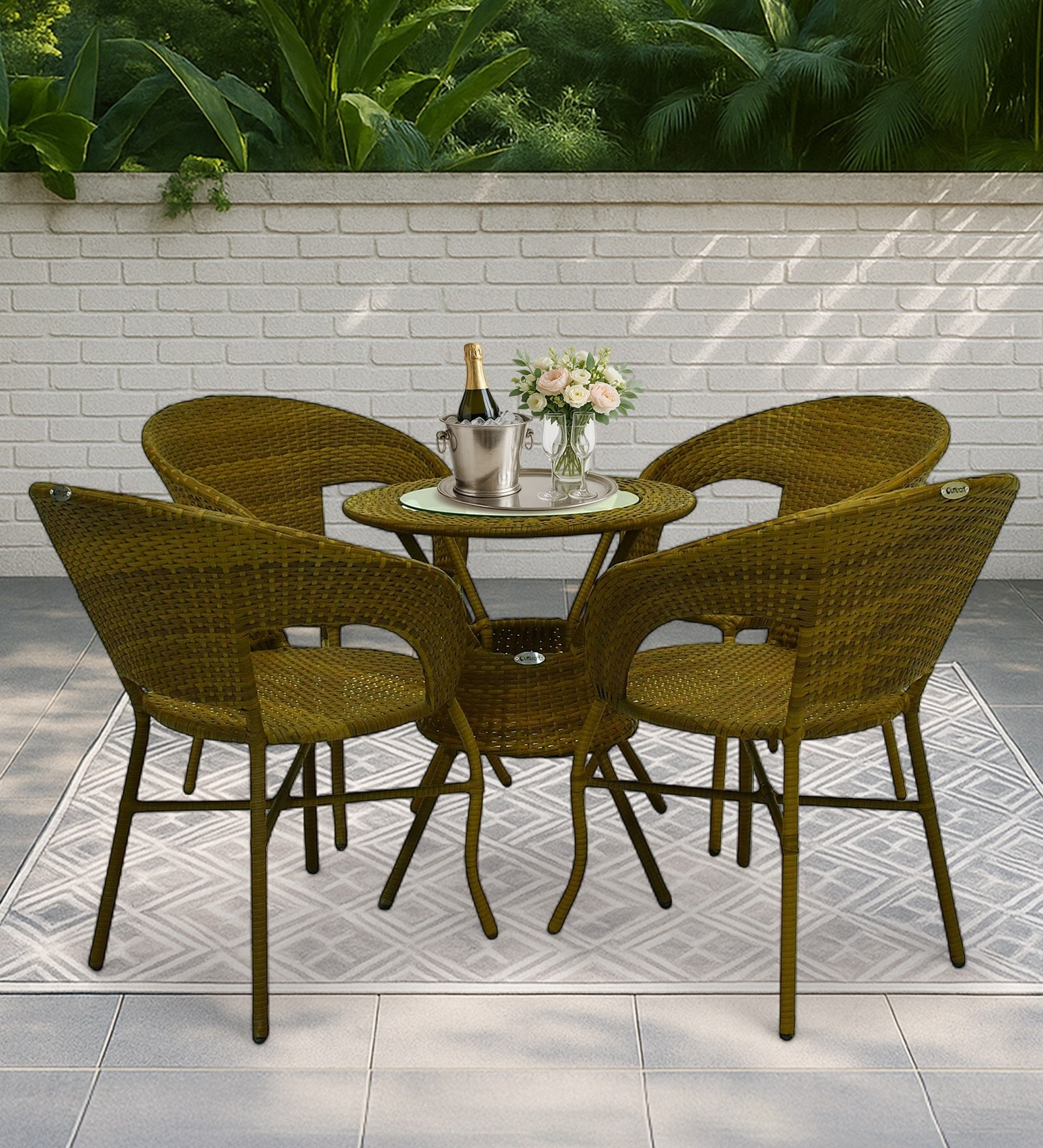 Ballarat Wicker Table And Chair Set ( With 4 Chairs ) In Brown Finish