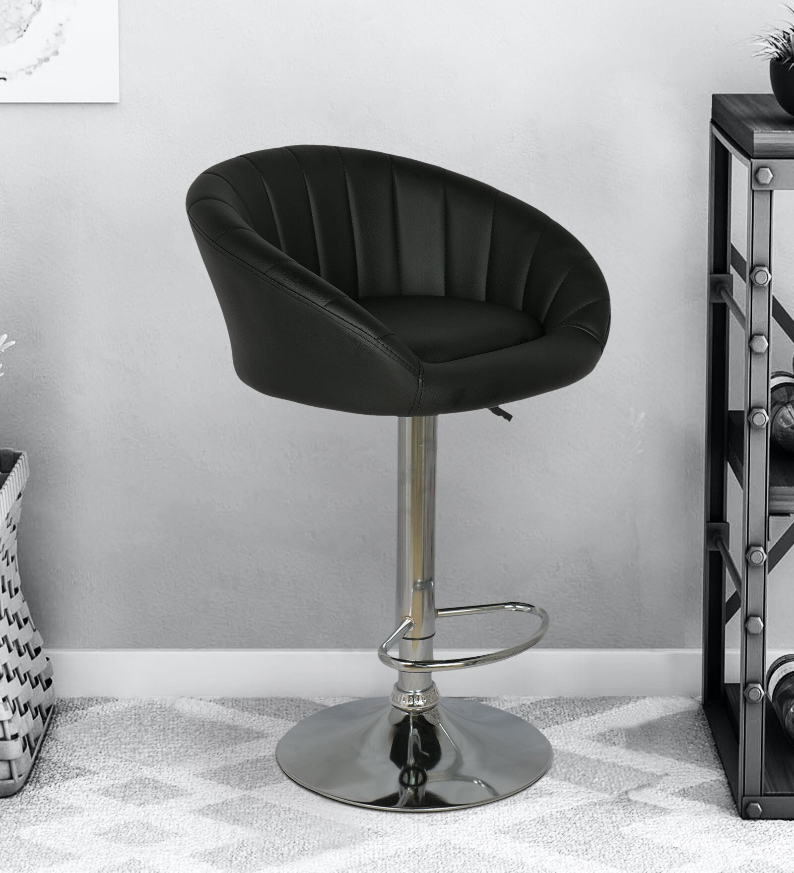 Bar Stool with Foot Rest in Black Colour Bar Stool with Foot Rest in Black Colour