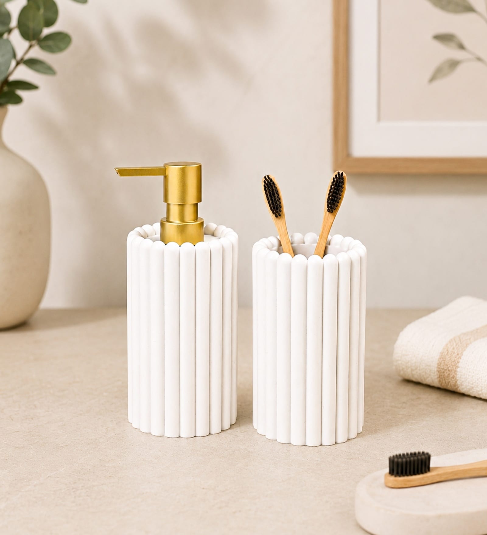 White Plastic Bathroom Accessories Set Of 2
