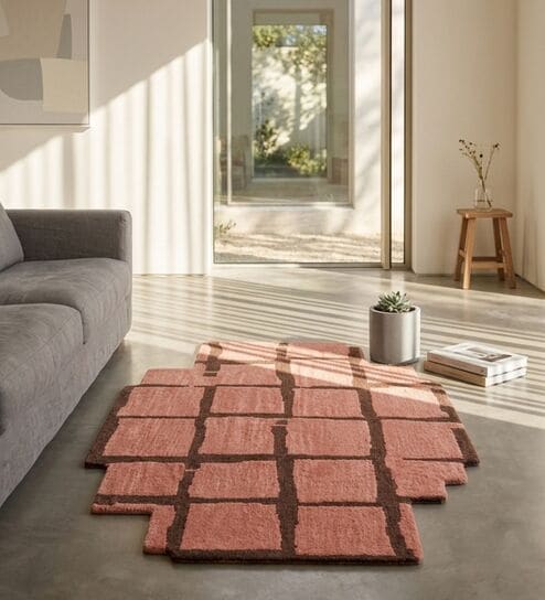 Pink Geometrical Woolen 36 x 60 Inches Hand Tufted Rug