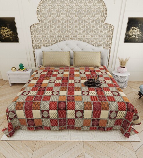Maroon Traditional print 144 TC Cotton King Size  Bedsheet With 2 Pillow Cover