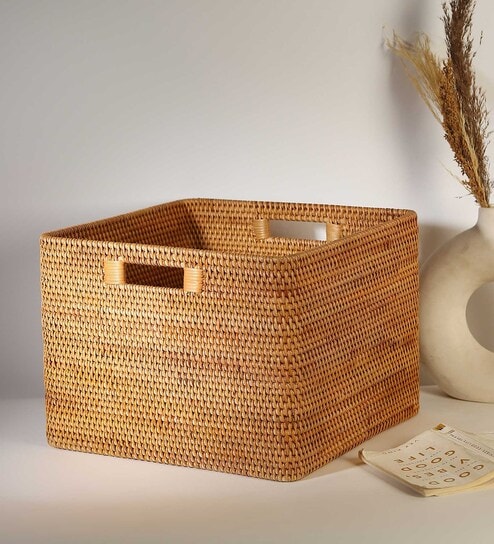 (1Pc) Brown Rattan Handmade Storage Basket & Wardrobe Organiser