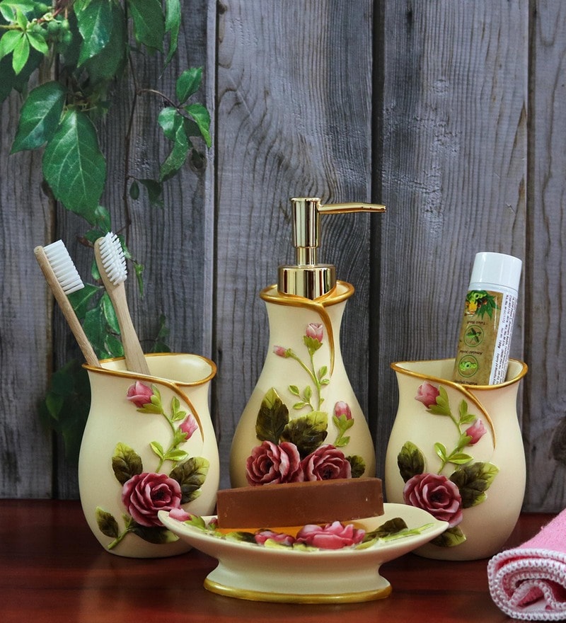 cream bathroom set