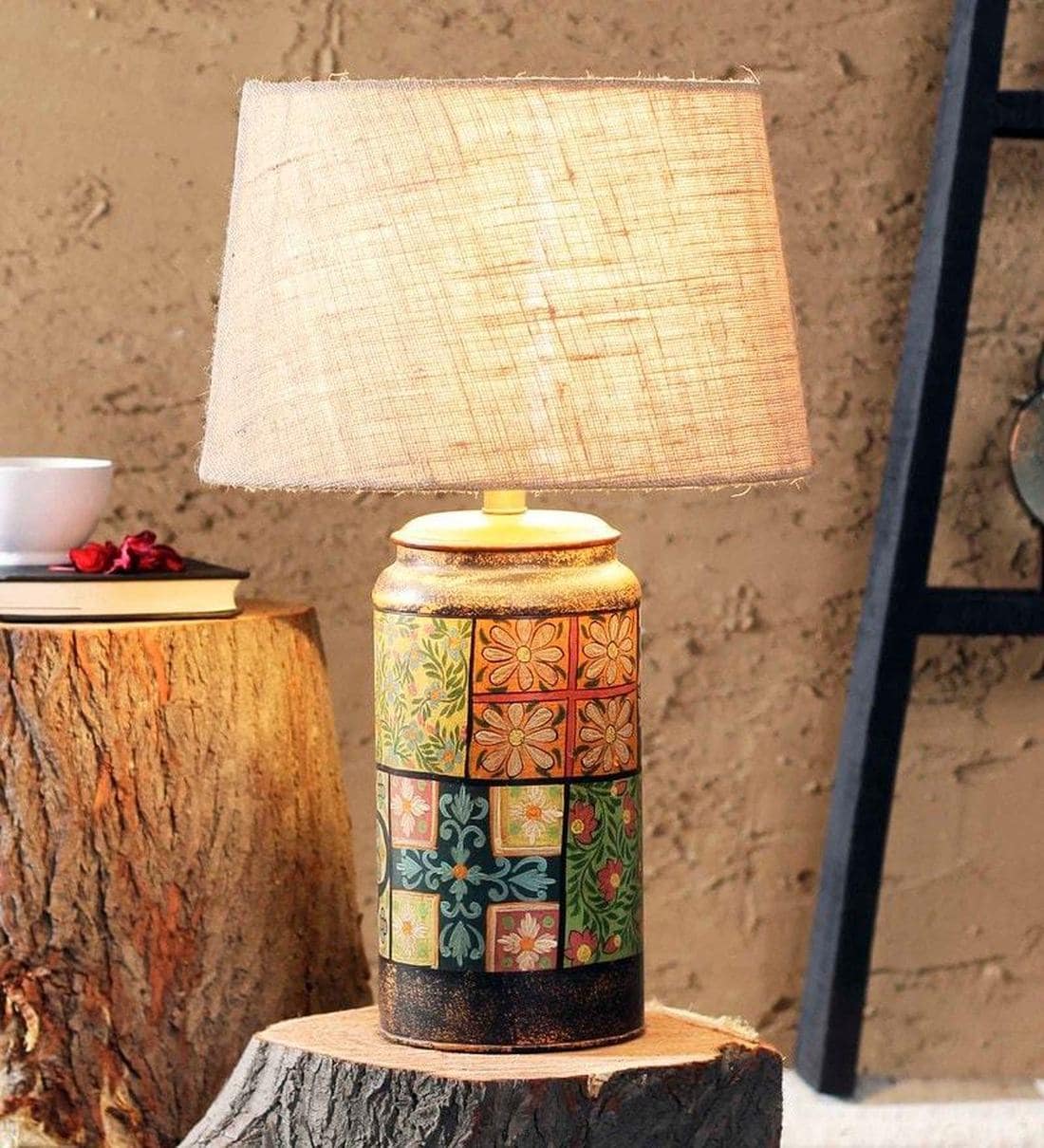 fabuliv table lamp