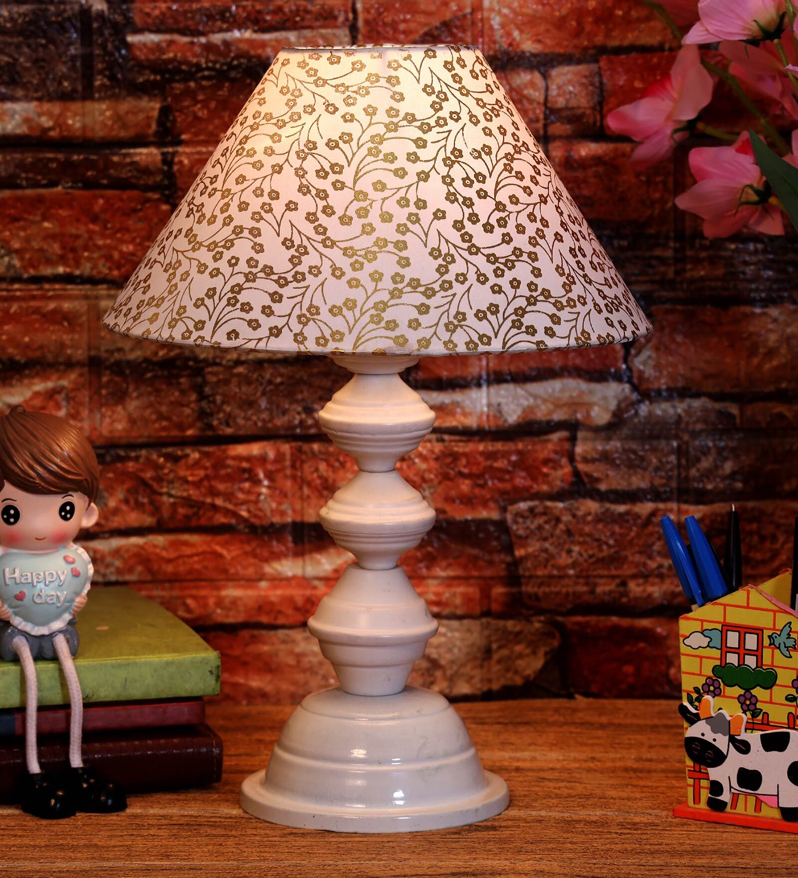 Beige & Gold Shade Table Lamp With Metal Base
