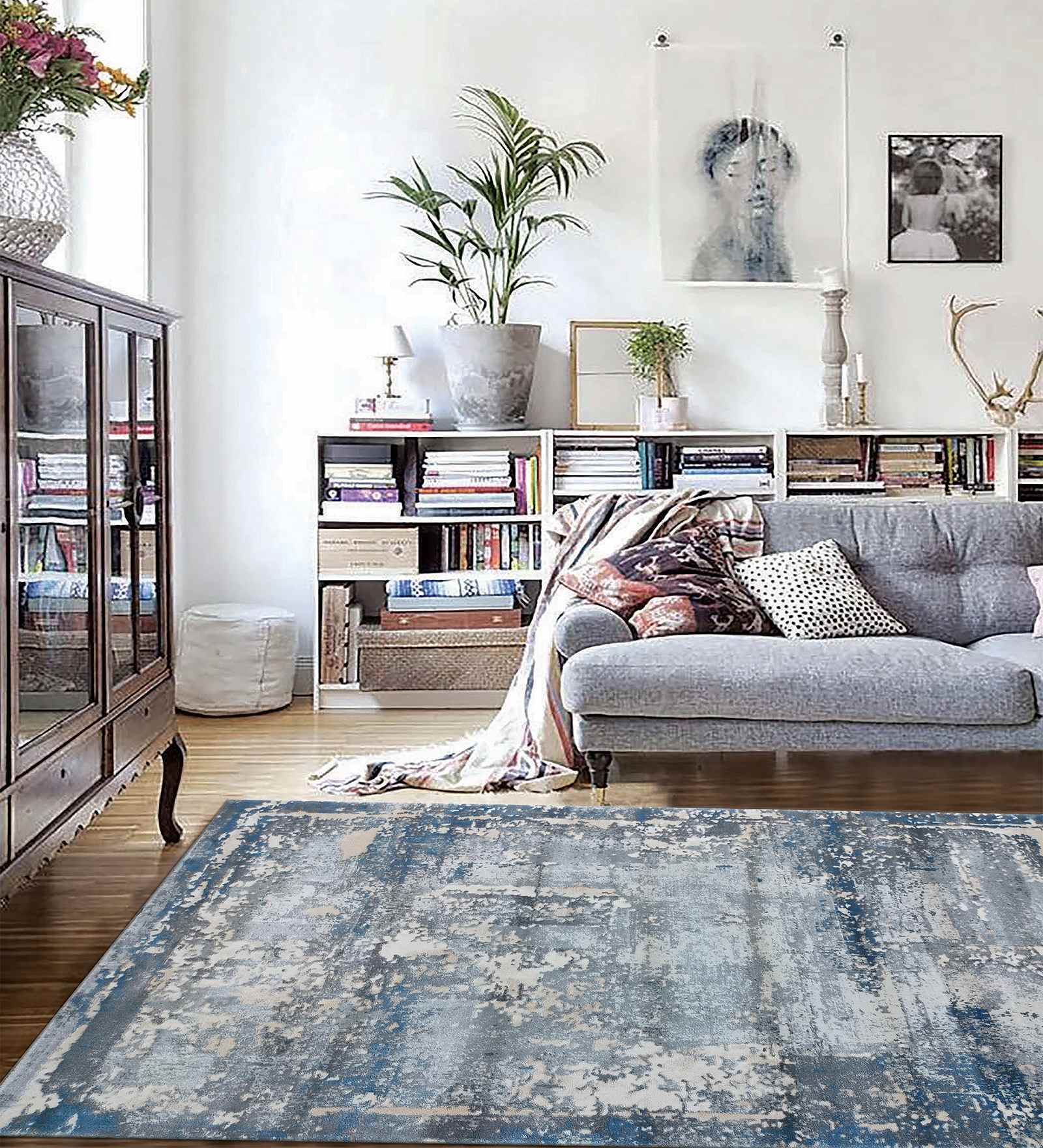 Beige Abstract Polypropylene 4 ft x 6 ft Machine Made Carpet