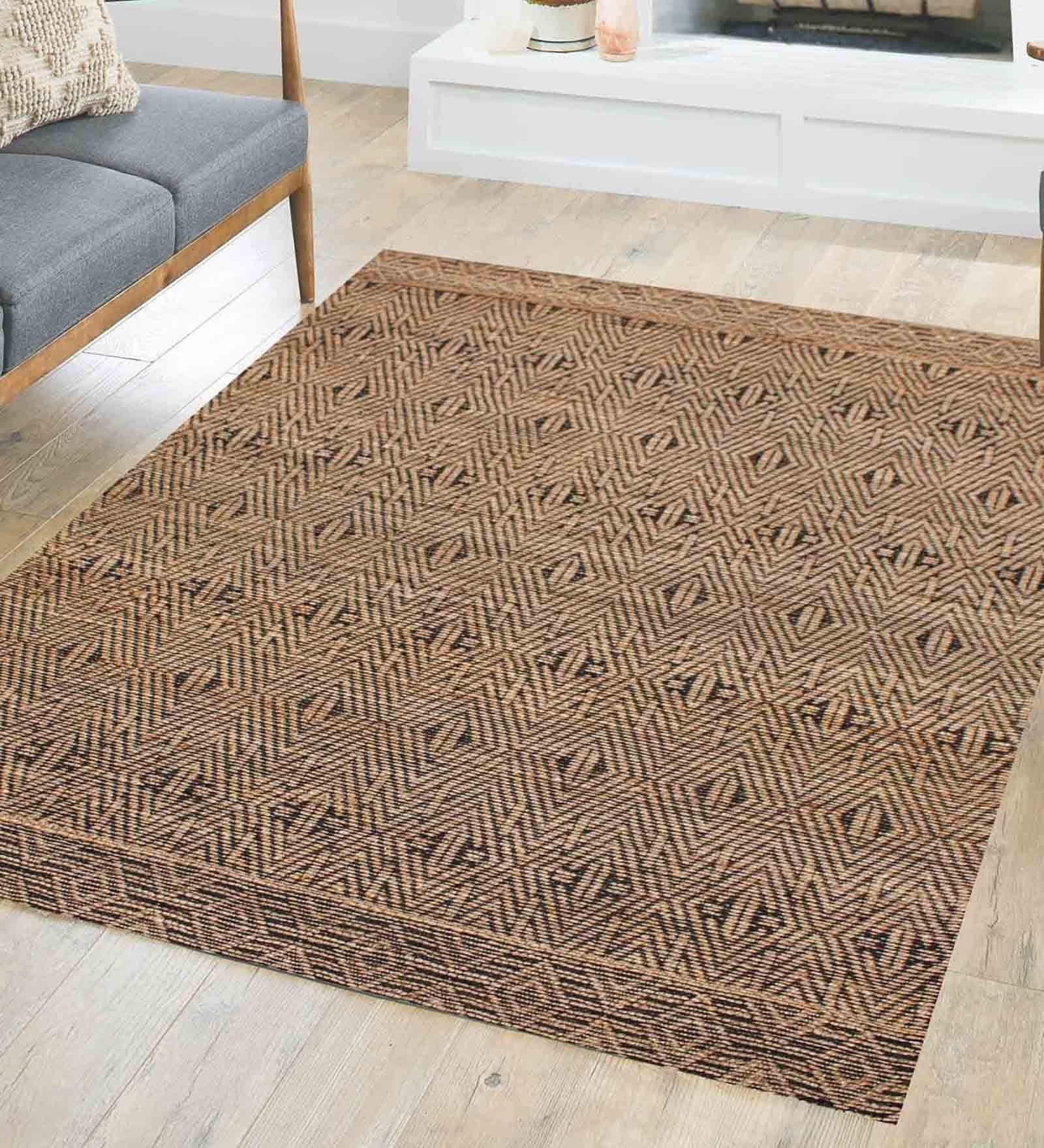 Beige and Black Saransk Geometric Jute 5ft x 8ft Hand Woven Carpet