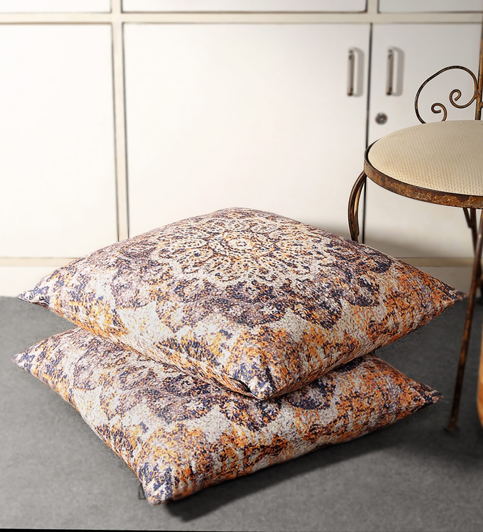 Multicolour Chenille Ethnic Motif 24x24 inches Cushion Cover (2Pc)