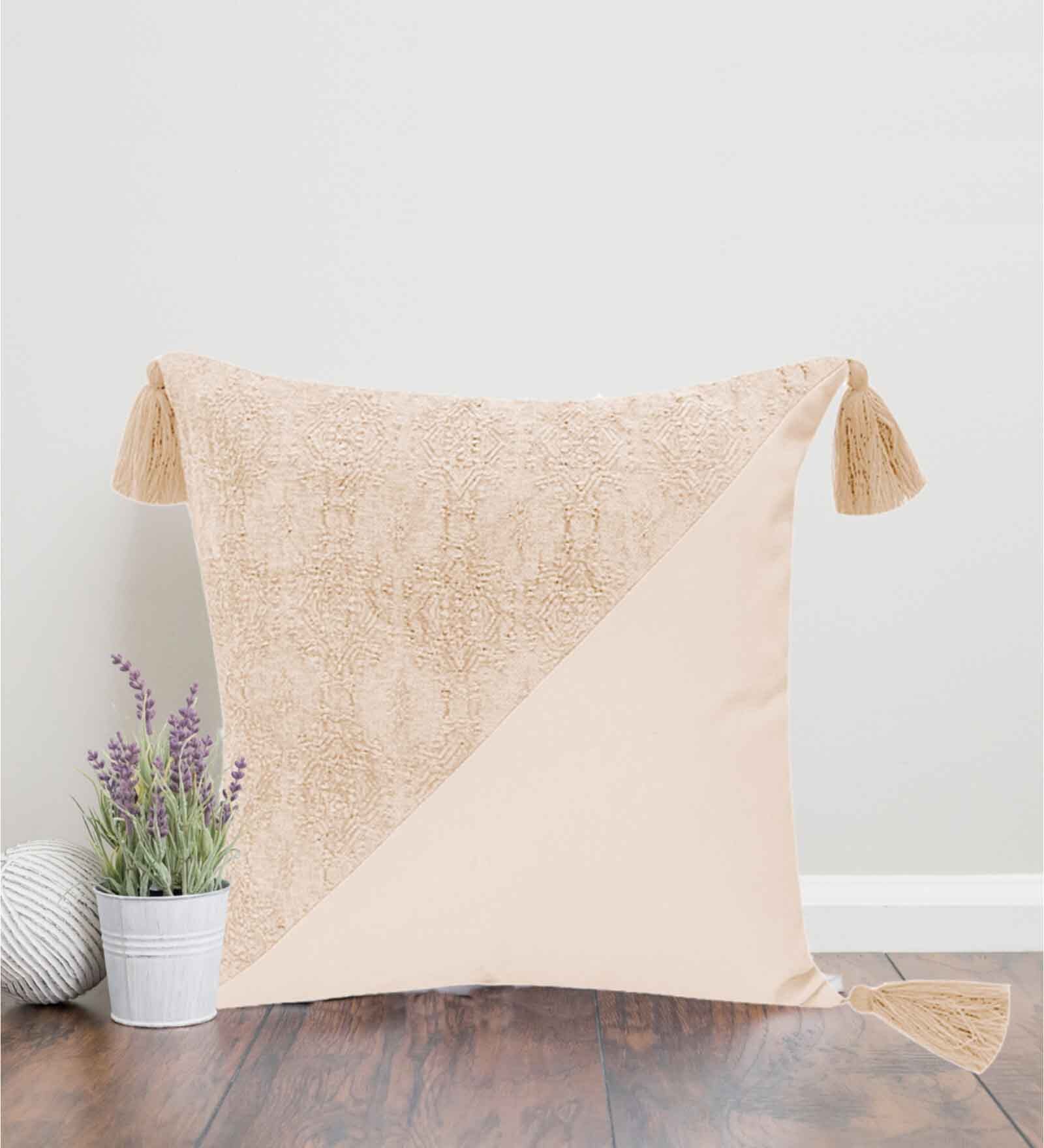 Beige Traditional Cotton 14 x 14 Inches Cushion Cover