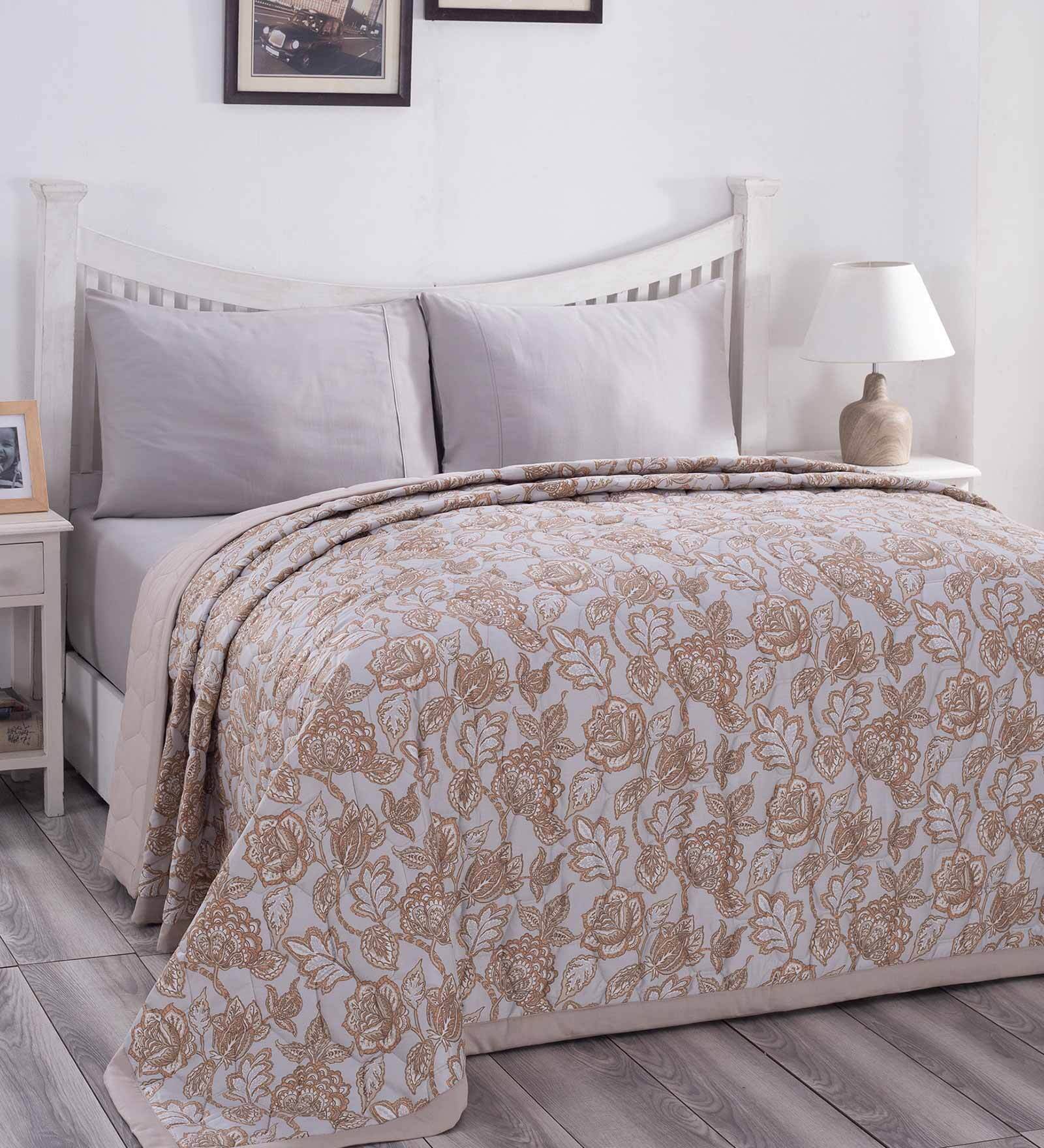 Beige Cotton 120 Room Temperature Double Bed Quilt