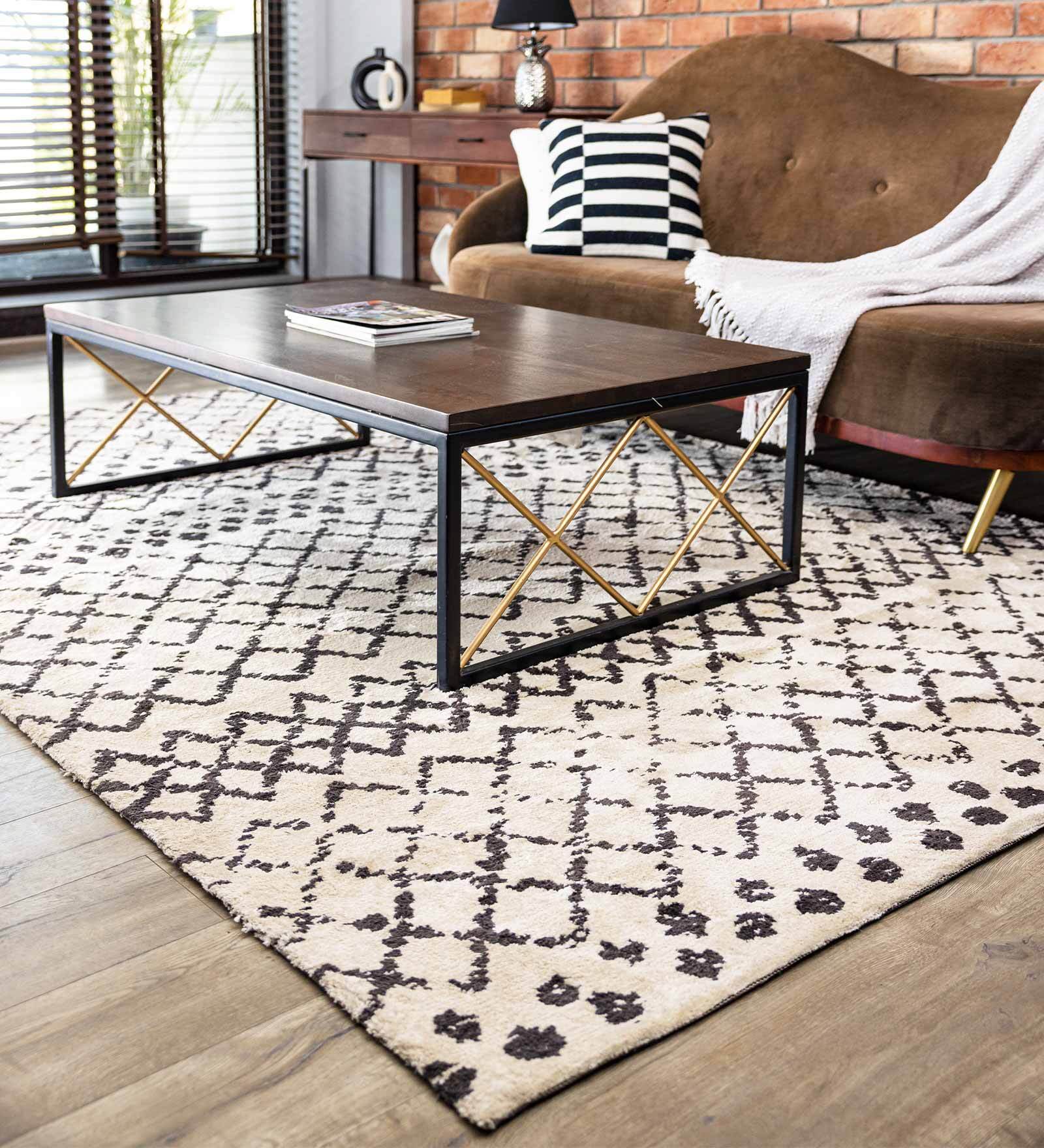 Beige Microfibre Geometric 6 x 9 Feet Hand Woven Carpet Carpets