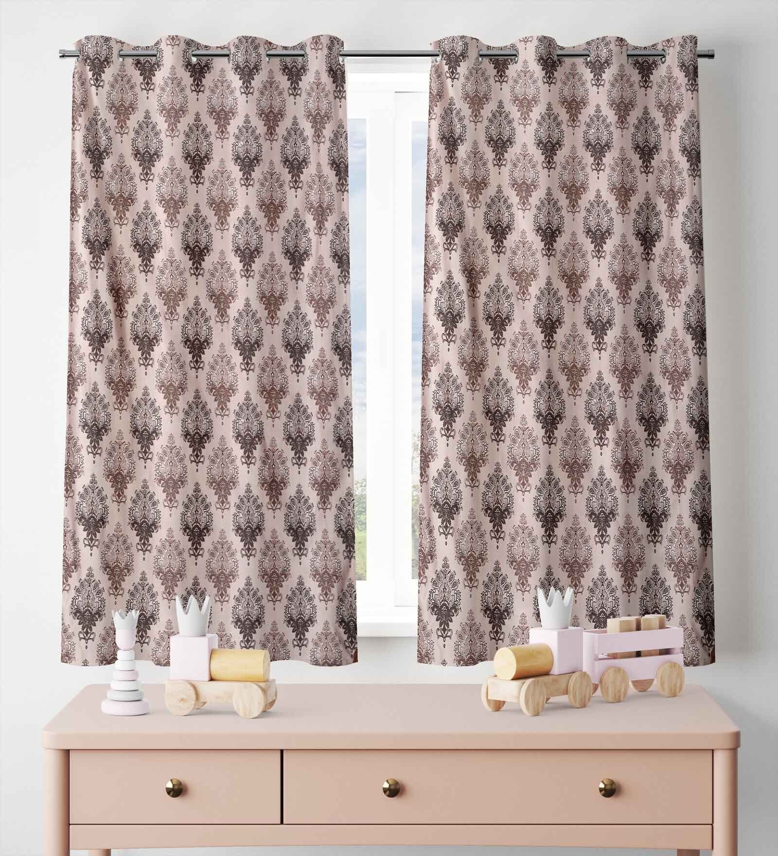 Beige Traditional Polyester 5 Ft Semisheer Eyelet Window Curtains (Set of 2)