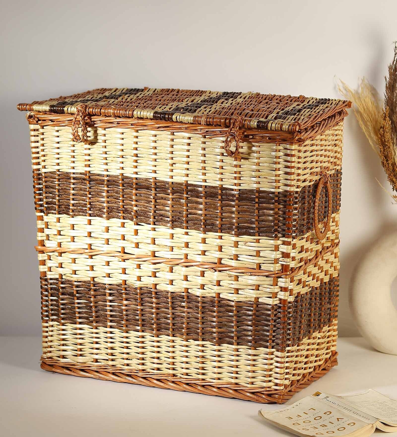 Wicker Laundry Basket With Lid-Medium